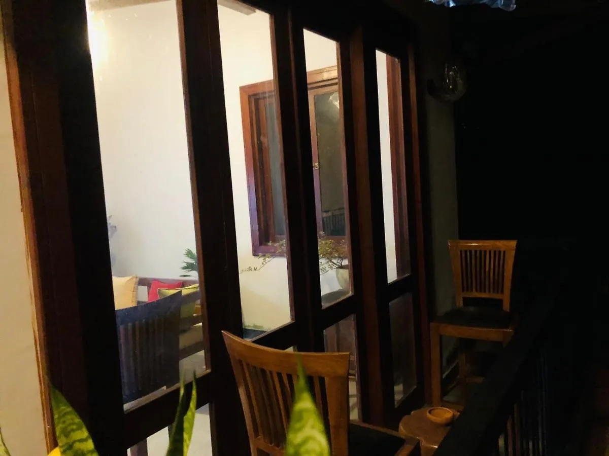 Taku Home Stay Kandy 0*,